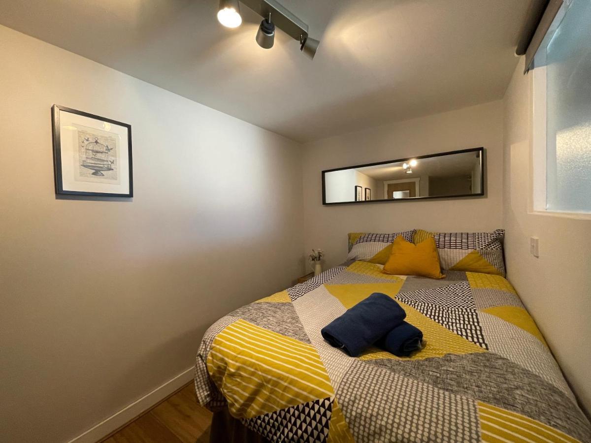 **6 Person City Centre Apartment** คาร์ดิฟฟ์ ภายนอก รูปภาพ